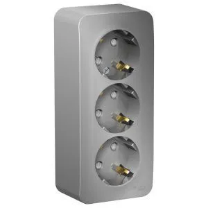 Розетка 3-м ОП Blanca 16А IP20 250В с заземл. защ. шторки с изолир. пластиной алюм. SE BLNRA011313 1210560