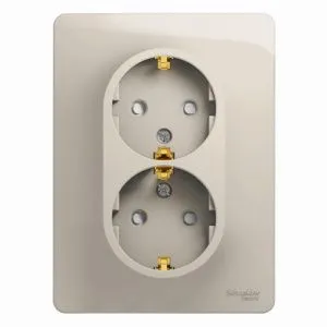 Розетка 2-м СП Glossa 16А IP20 250В с заземл. защ. шторки в сборе молоч. SE GSL000926 454454