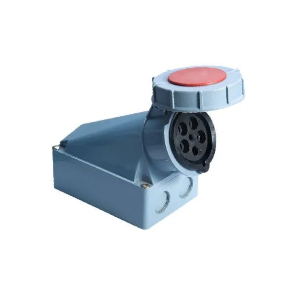 Роз. стац. наруж. 1352 3Р+РЕ+N 63А 380В IP67 EKF