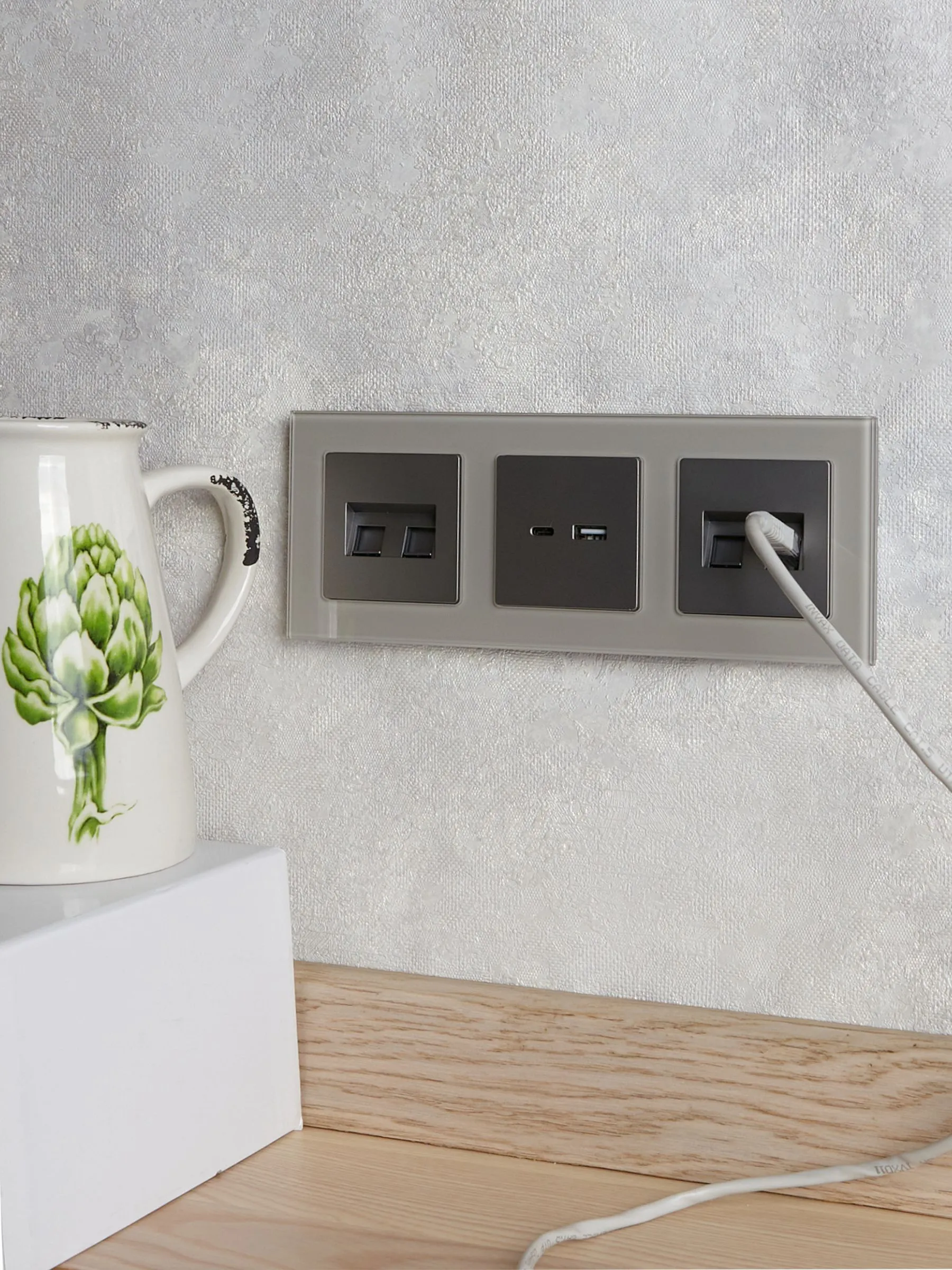 BRITE Розетка USB A+C 18Вт РЮ11-1-БрС сталь IEK - Фото 5