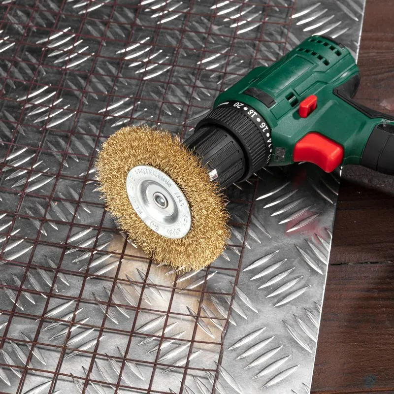 Щетка дисковая для дрели, витая латунированная проволока, 100мм KRANZ - Фото 2