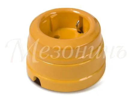 Розетка ретро фарфоровая , двухполюсная, с заземляющим конт(в комплекте с подъемной рамкой D7