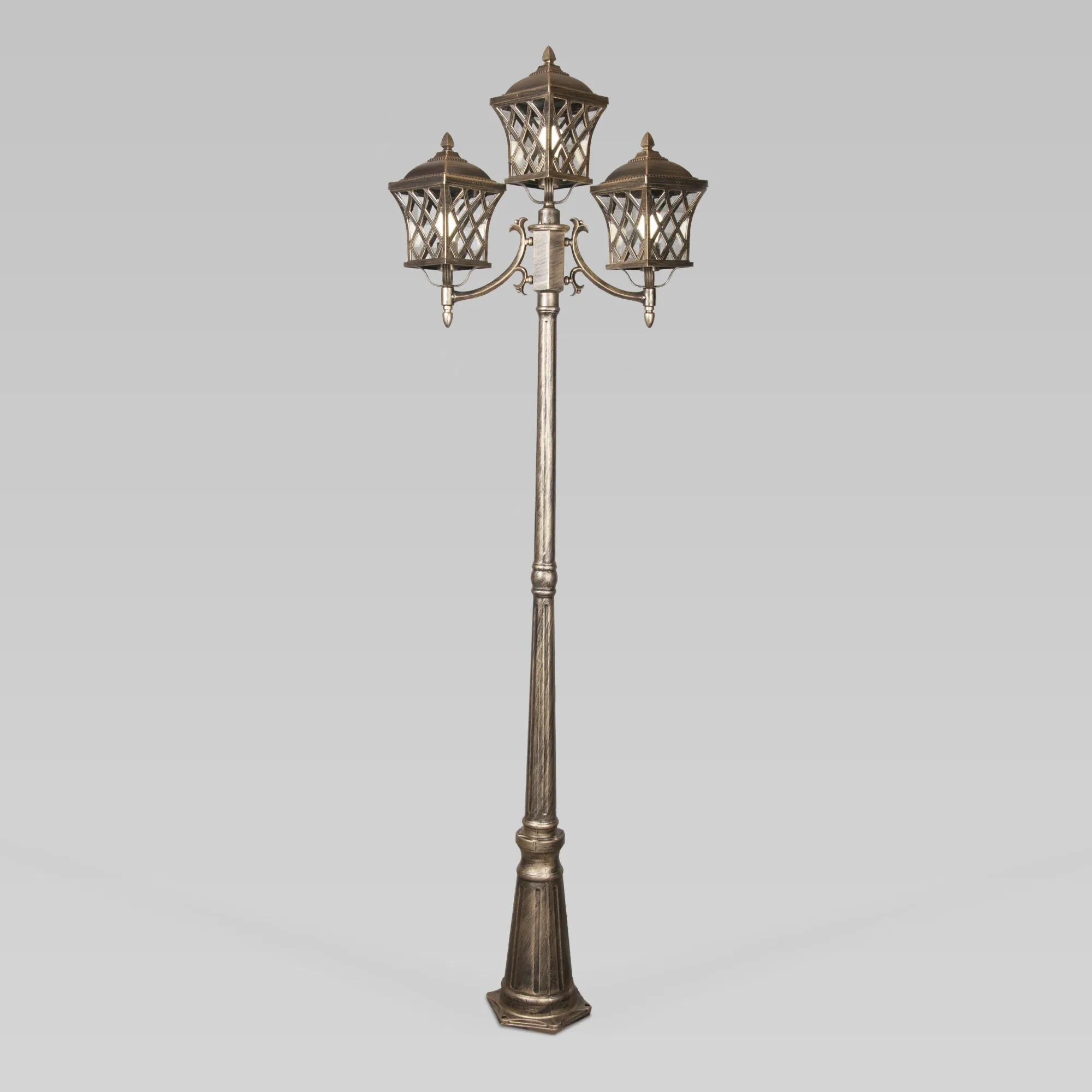 Светильник уличный трехрожковый на столбе IP44 Cassiopeya F/3 черное золото Elektrostandard