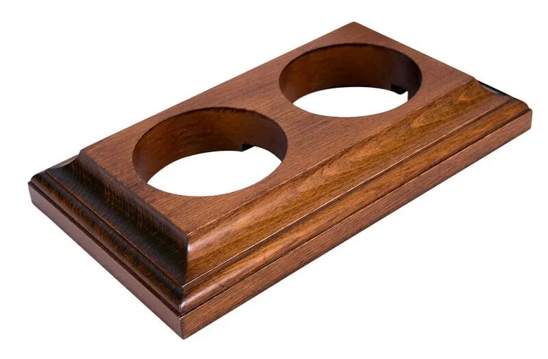 Рамка двухместная  "Престиж" темный дуб, для наружного и внутреннего монтажа, ТМ "МезонинЪ" GE70707-