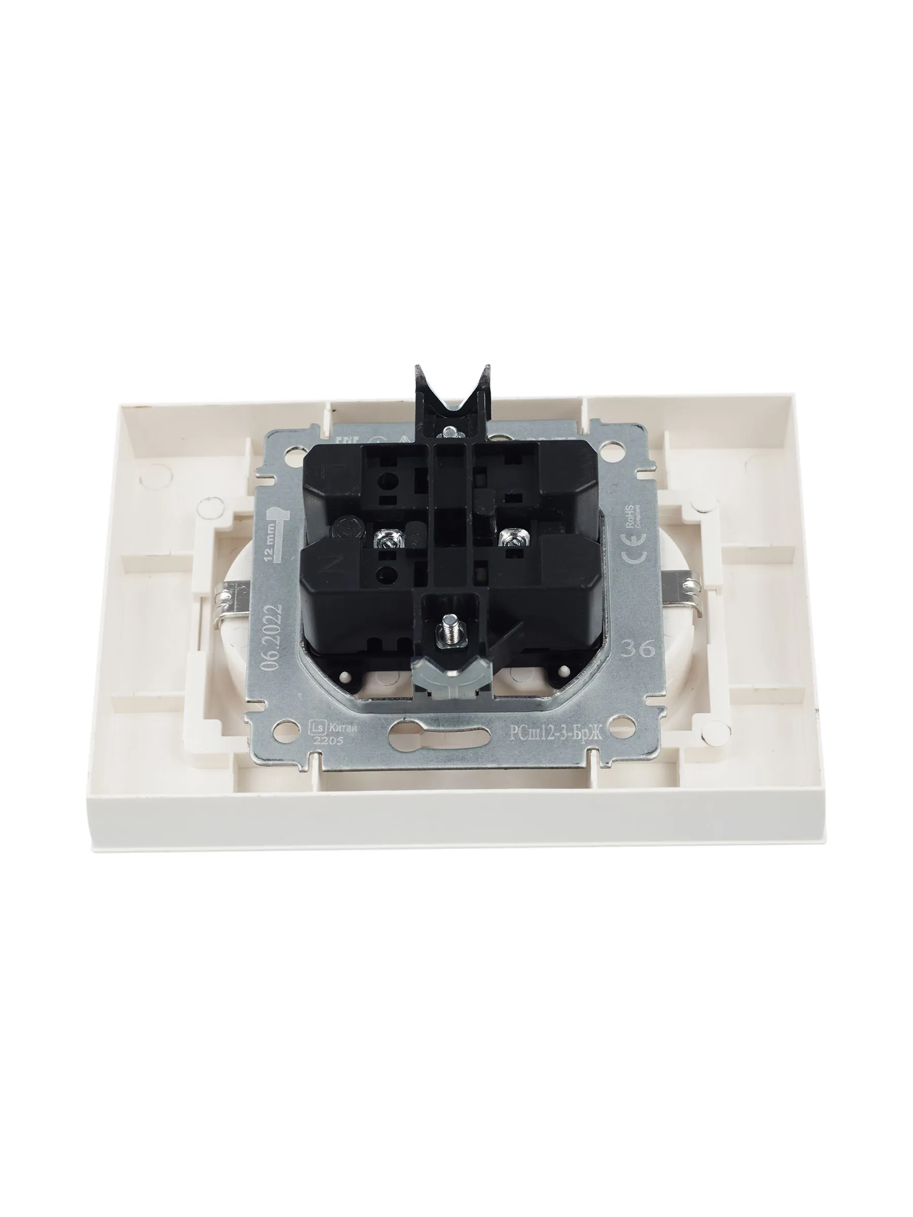 BRITE Розетка 2-местная с заземлением с защитными шторками 16А в сборе РСш12-3-БрЖ жемчуг IEK - Фото 5