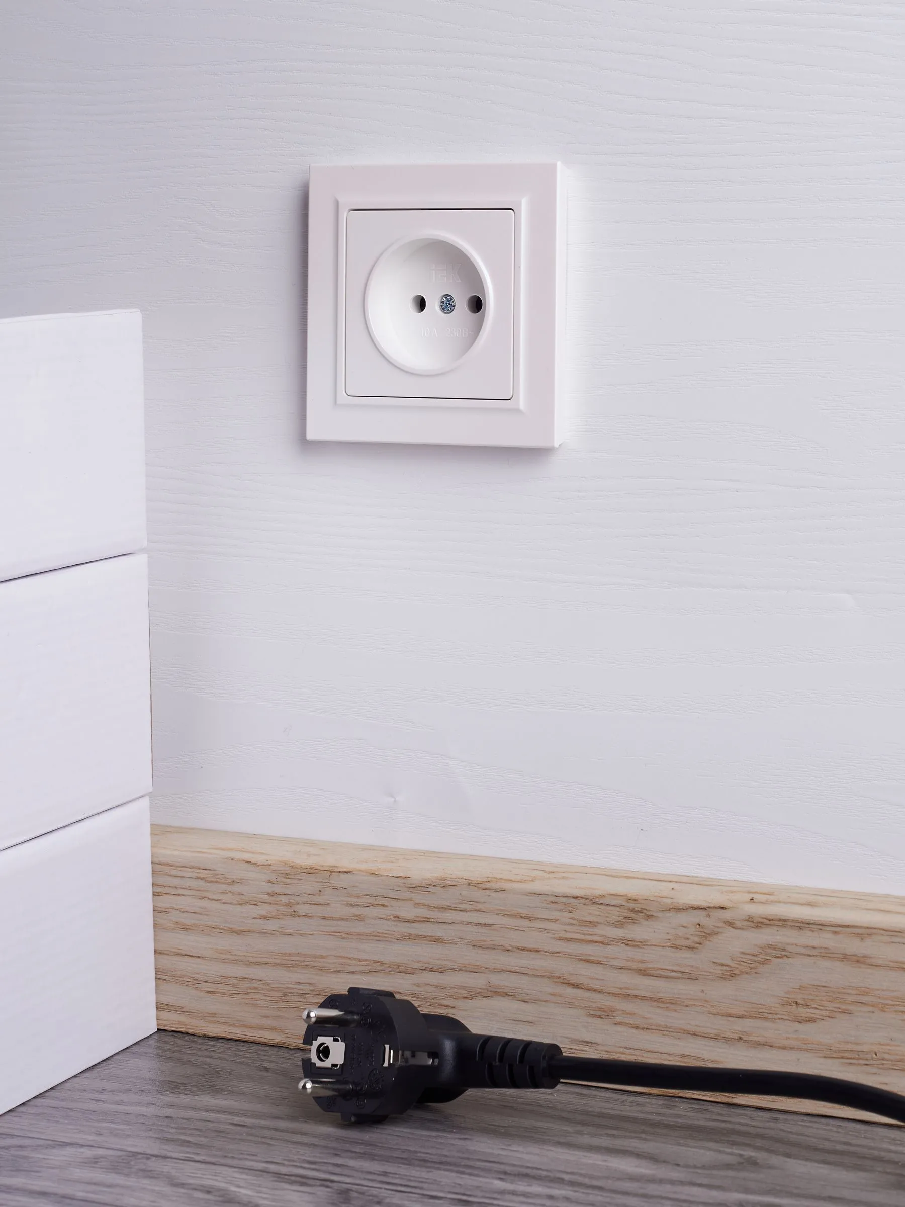 BRITE Розетка 1-местная без заземления без защитных шторок 10А в сб. РСР10-1-0-БрЖ жемчуг IEK - Фото 6