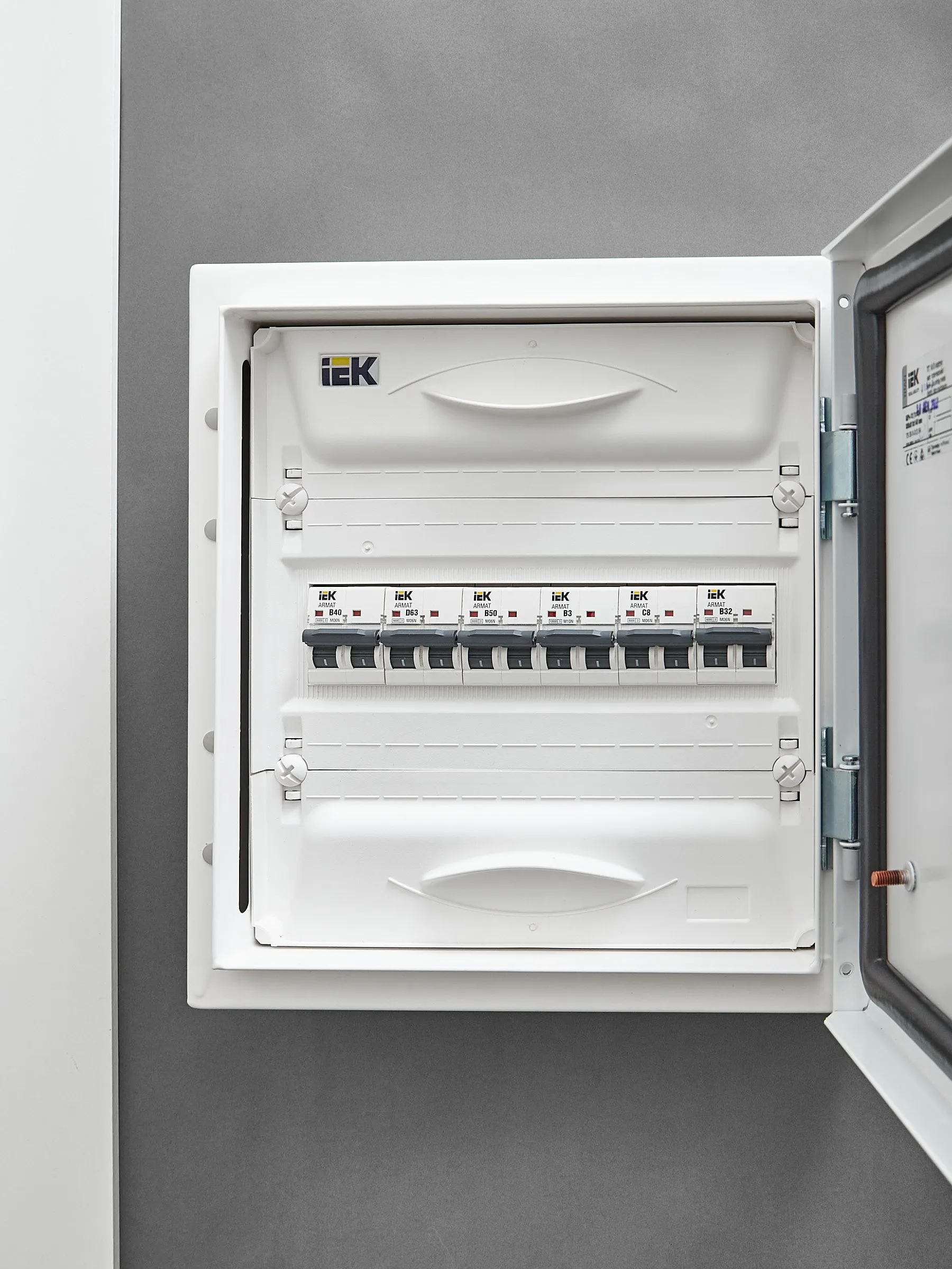 ARMAT Автоматический выключатель M10N 2P B 3А IEK - Фото 10