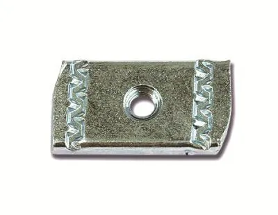Гайка фасонная М6 (уп.100шт) DKC CM140600 CM140600