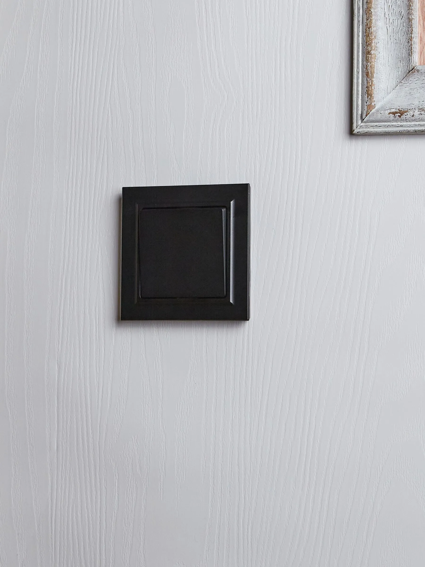 BRITE Выключатель 1-клавишный проходной 10А ВС10-1-6-БрЧ черный IEK - Фото 4