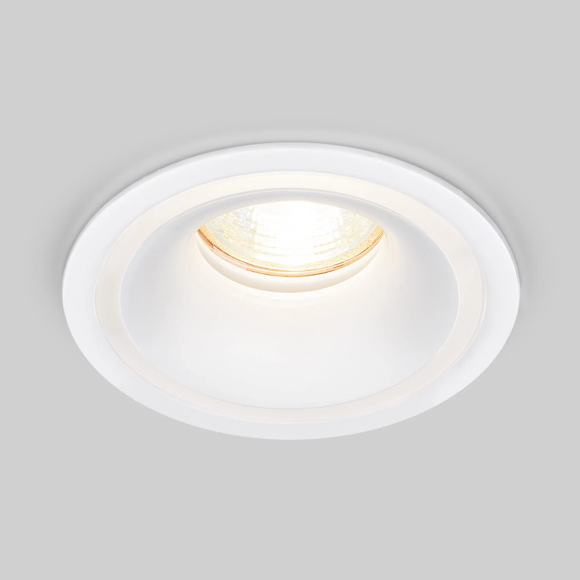 Светильник точечный 7012 MR16 WH белый Elektrostandard