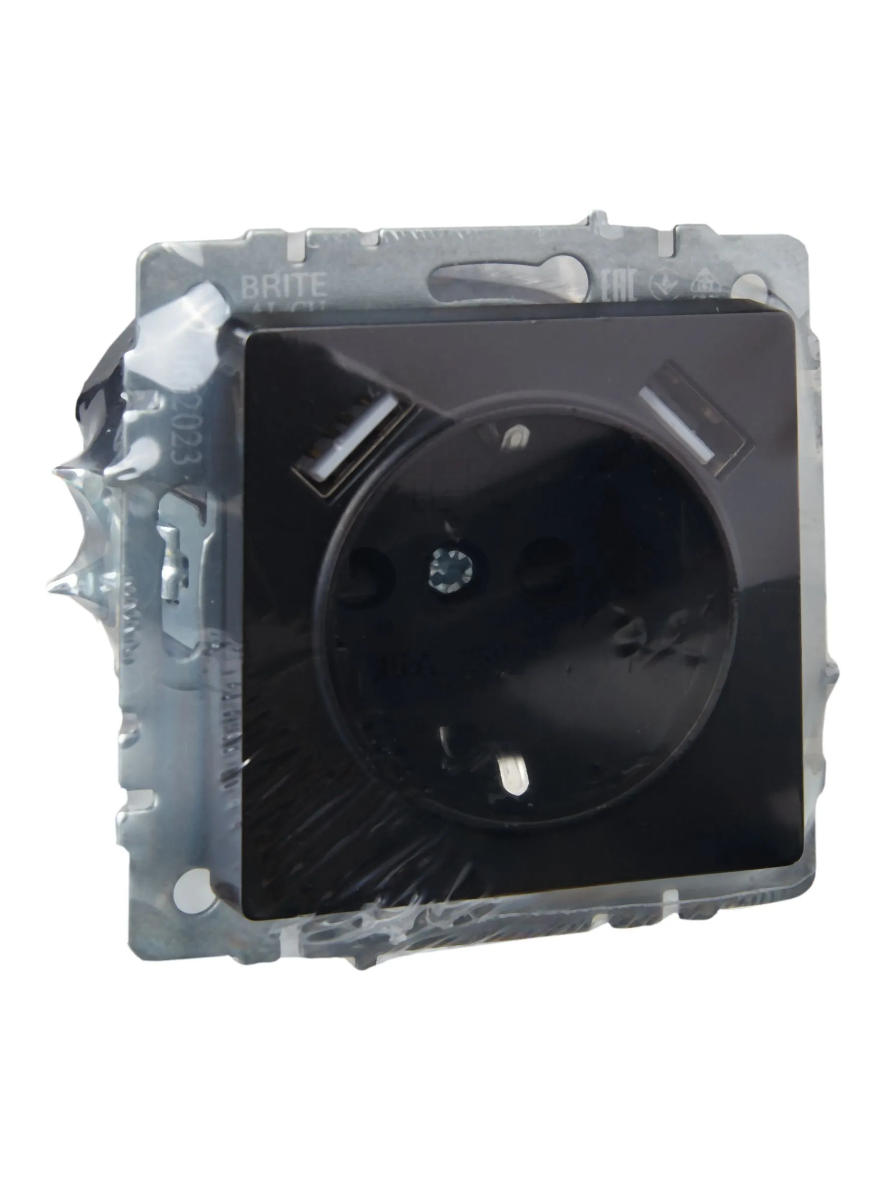 BRITE Розетка 1-местная с заземлением с защитными шторками 16А с USB A+A 5В 3,1А РЮш10-2-БрЧ черный IEK - Фото 2
