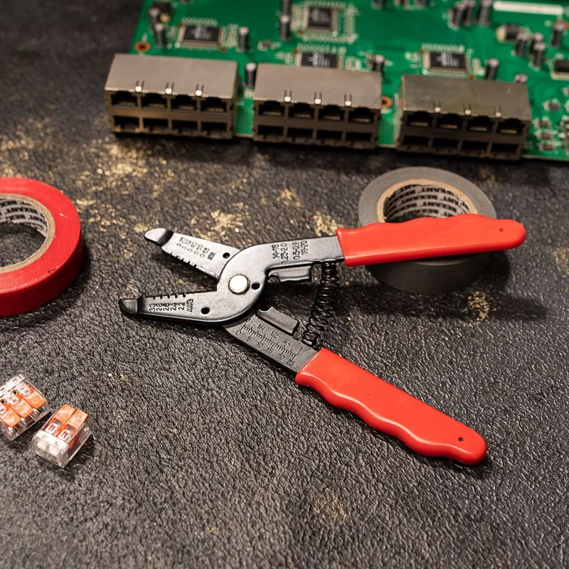 Инструмент HT-1043 для зачистки кабеля 0,25-0,65мм² REXANT - Фото 3