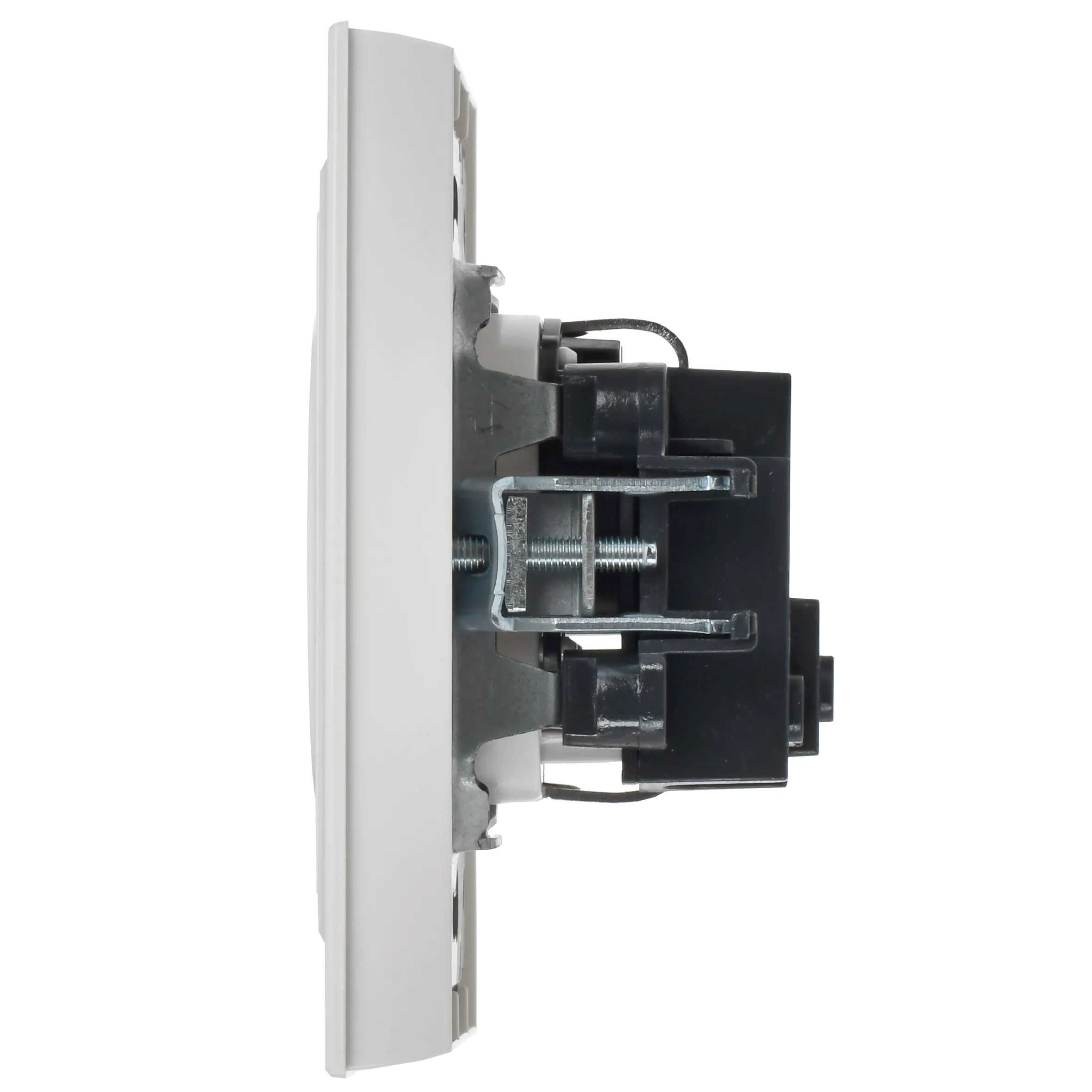 BRITE Розетка 1-местная с заземлением с защитными шторками 16А в сборе РСР14-1-0-БрБ белый IEK - Фото 3