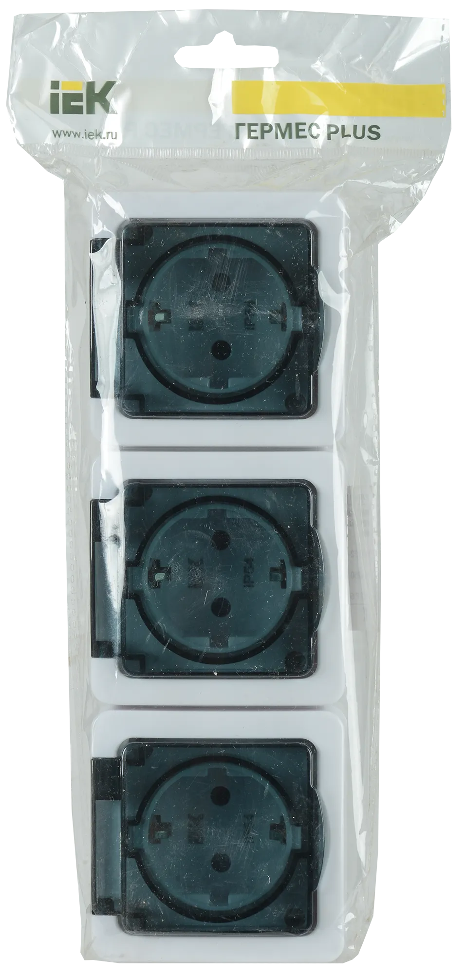 Розетка 3-местная для открытой установки РСб23-3-ГПБд с заземляющим контактом IP54 ГЕРМЕС PLUS (цвет крышки: дымчатый) IEK - Фото 2