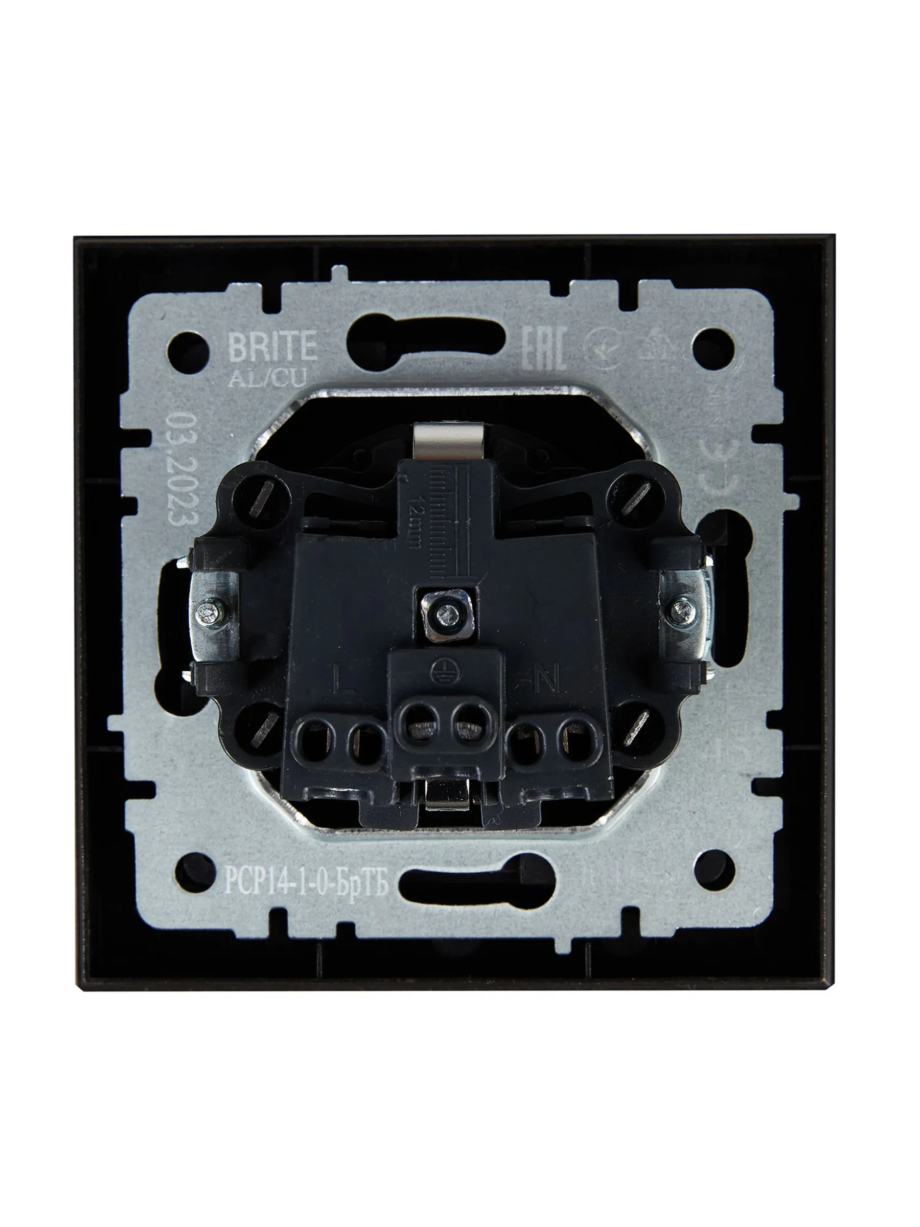 BRITE Розетка 1-местная с заземлением с защитными шторками 16А в сборе РСР14-1-0-БрТБ темная бронза IEK - Фото 5