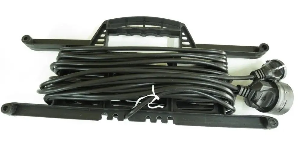 Удлинитель УР на рамке КГ-ХЛ 3*1,5 (16А) 1гн. 30м. DEKRON DEK09603-0053