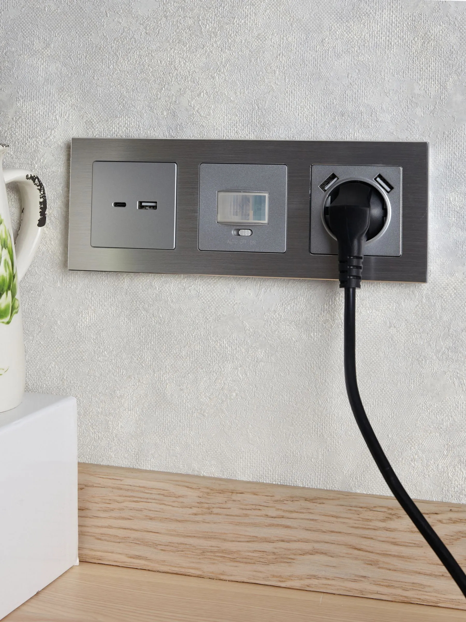 BRITE Датчик движения ДС10-1-БрА алюминий IEK - Фото 8