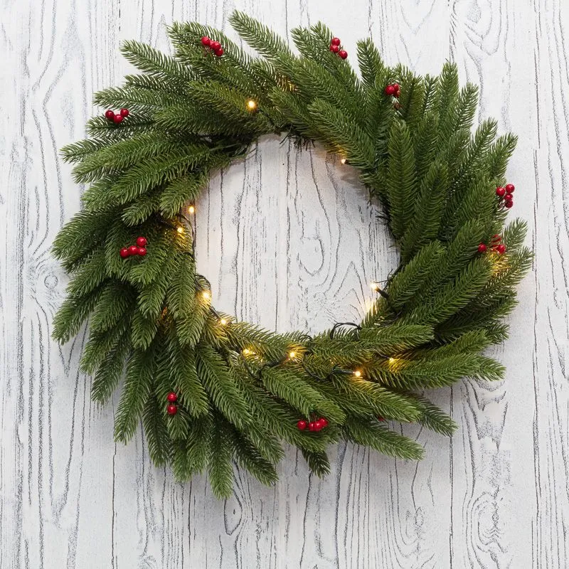 Еловый венок с ягодами и гирляндой NEON-NIGHT Ø 45 см, 20 LED, 2 х АА, литой, теплое белое свечение 307-150