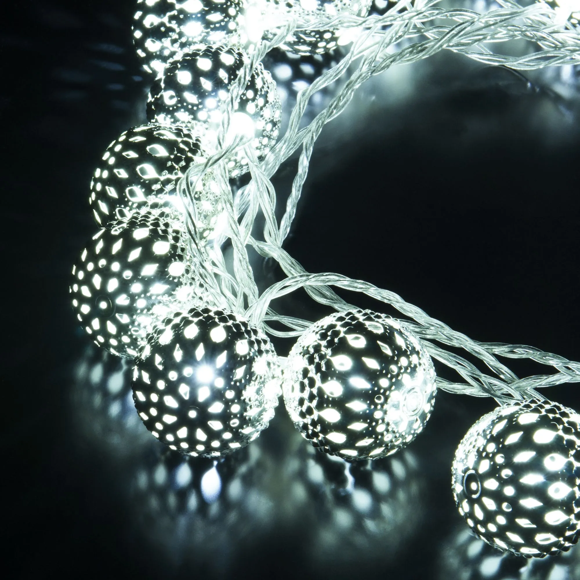 Гирлянда нить хром перламутровый с эффектом мерцания 2,8м IP20 400-003 Elektrostandard Eurosvet - Фото 4