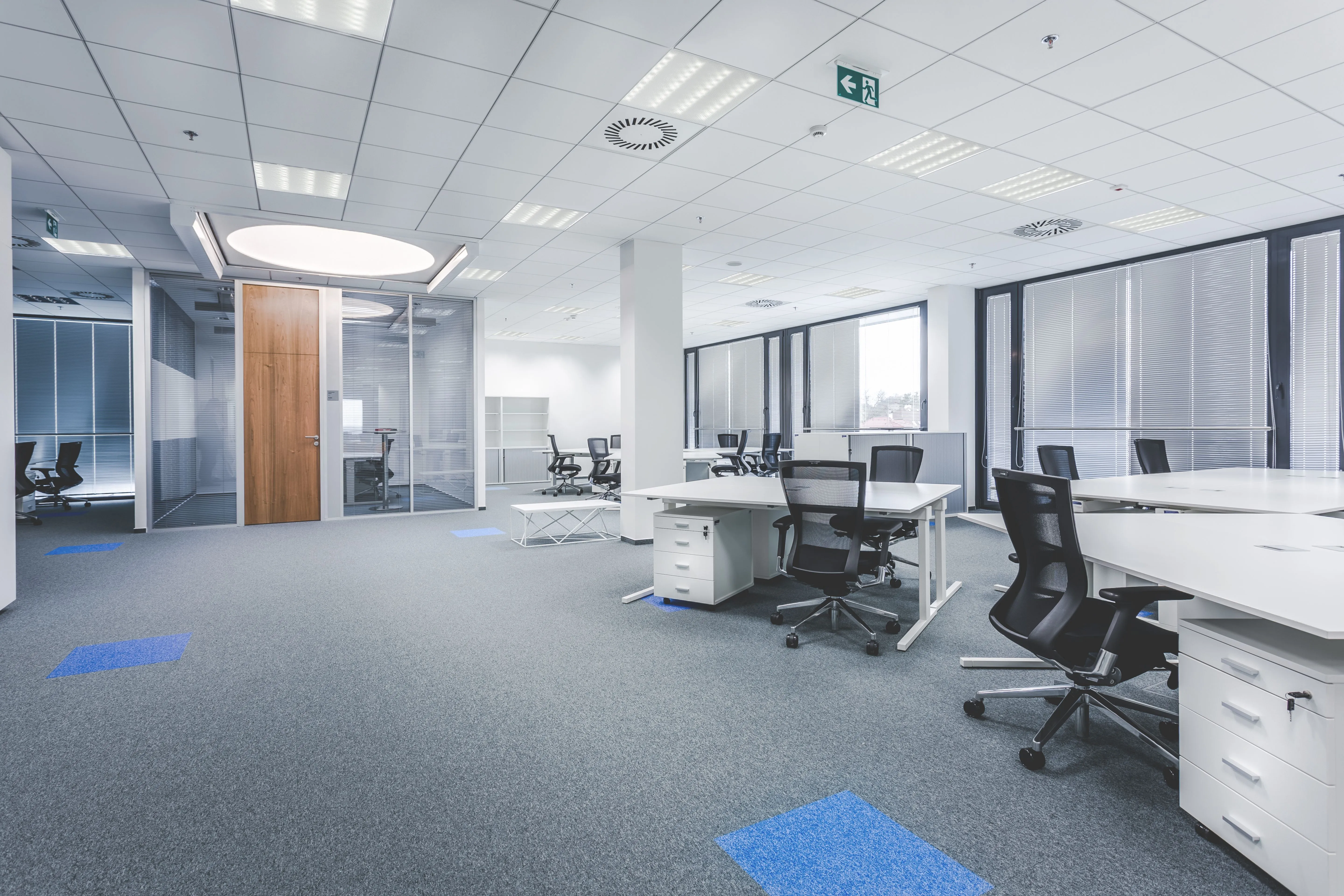 LIGHTING PRO Светильник светодиодный ДВО 1001 40Вт 4000К IP40 595х595мм призма IEK - Фото 3