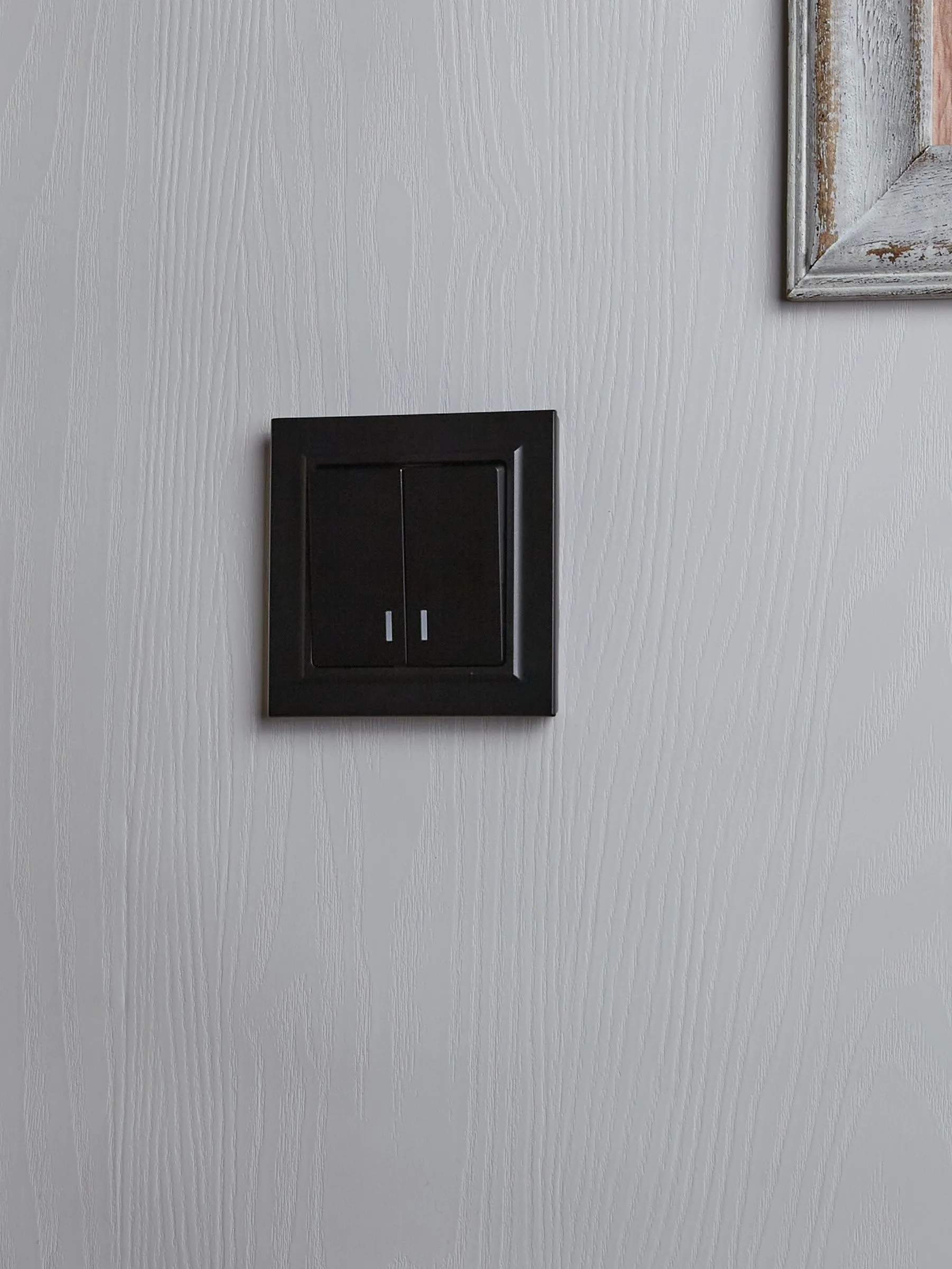 BRITE Рамка 1-местная IP44 РУ-1-БрЧ-44 черный IEK - Фото 3