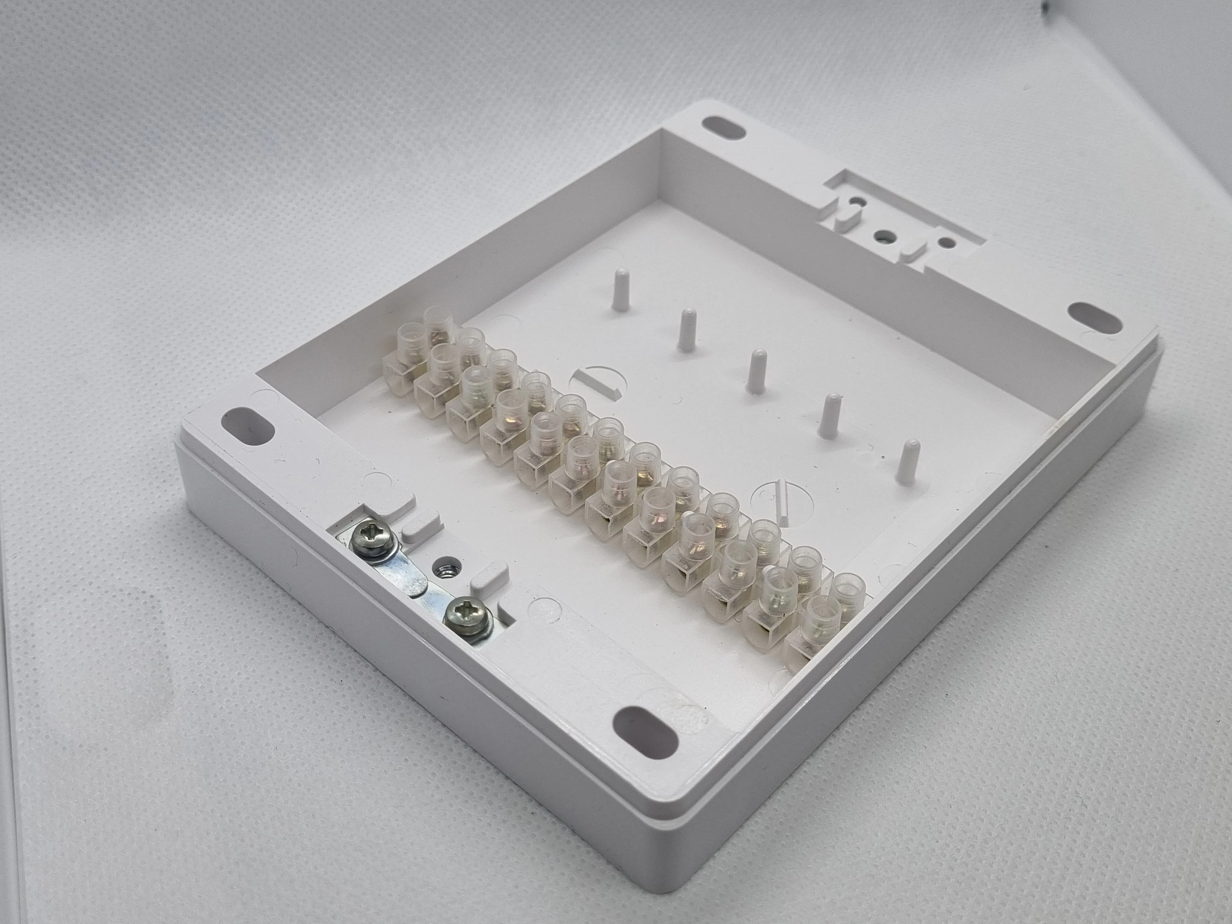 Коробка разветвительная КРТП-12-2 КРТП122