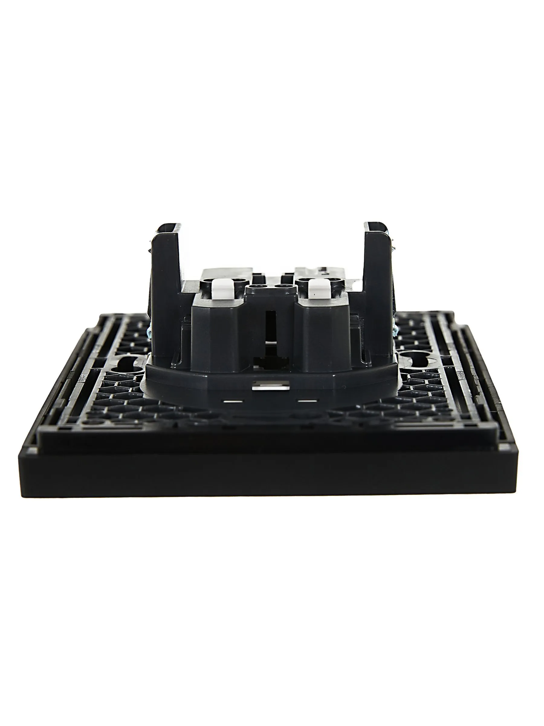 FORTE&PIANO Розетка 2-местная без заземления с защитными шторками безвинтовое крепление 10А FP125 черный IEK - Фото 5