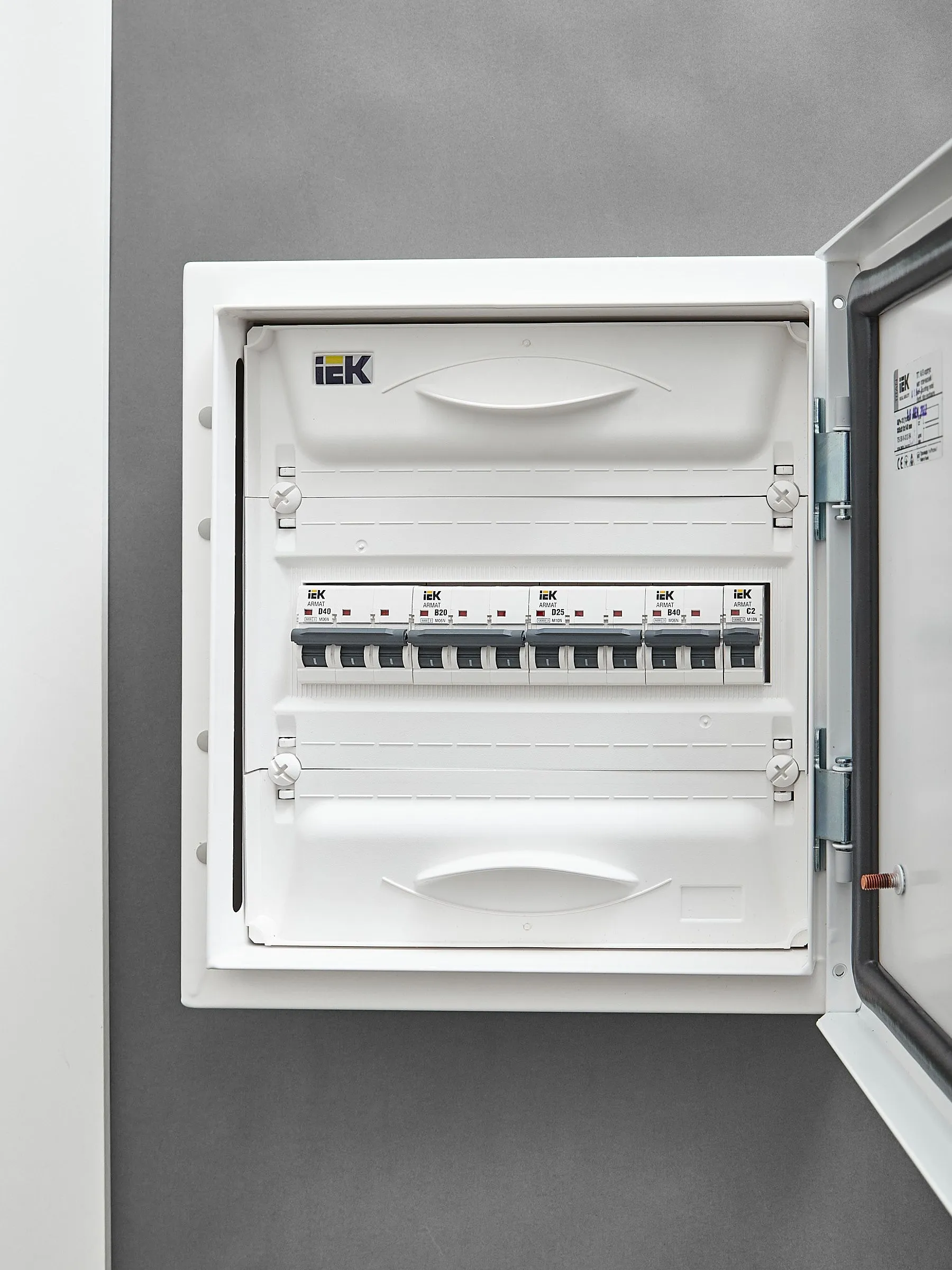 ARMAT Автоматический выключатель M06N 3P B 20А IEK - Фото 9
