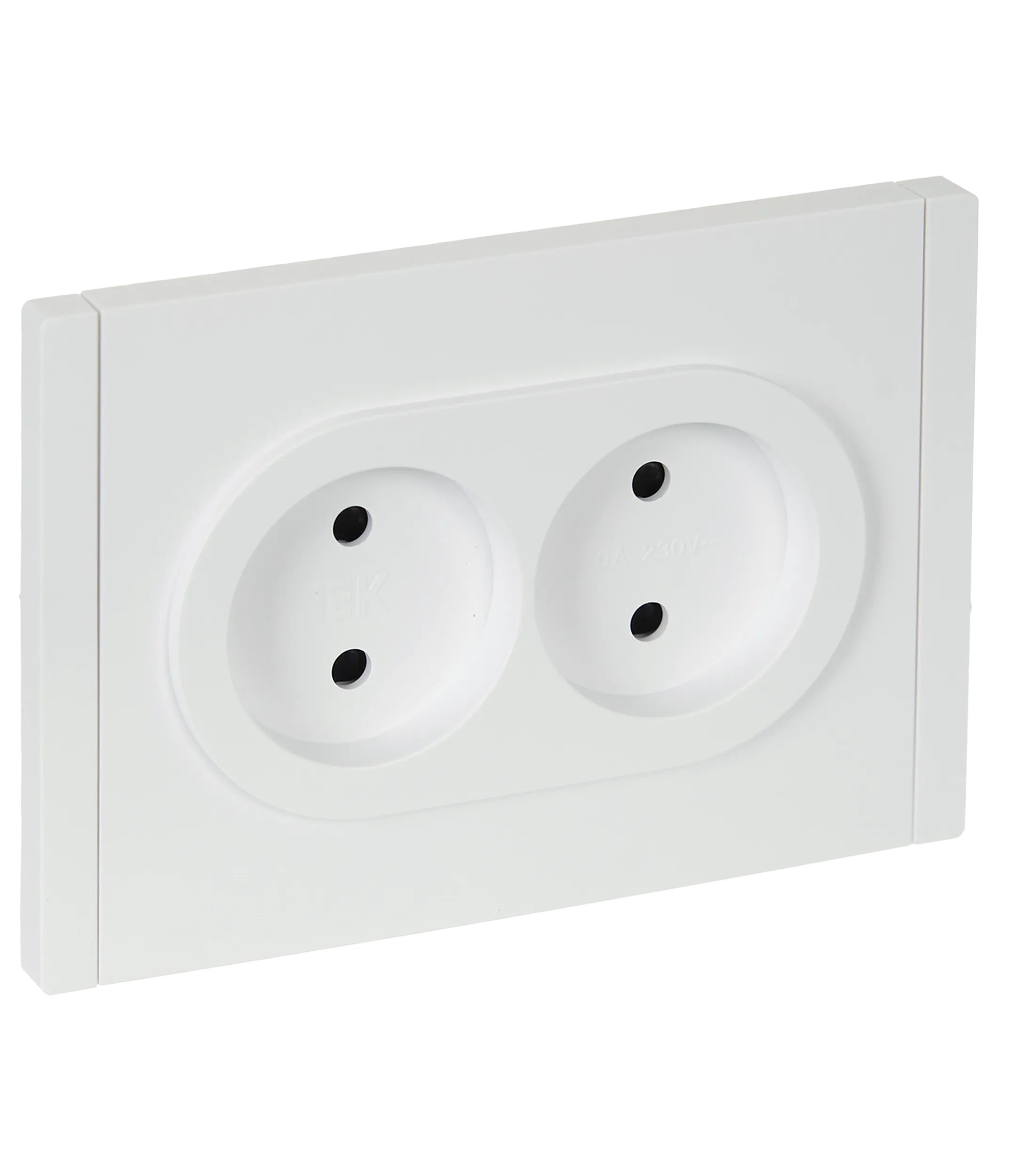 FORTE&PIANO Розетка 2-местная без заземления с защитными шторками безвинтовое крепление 10А FP225 белый IEK