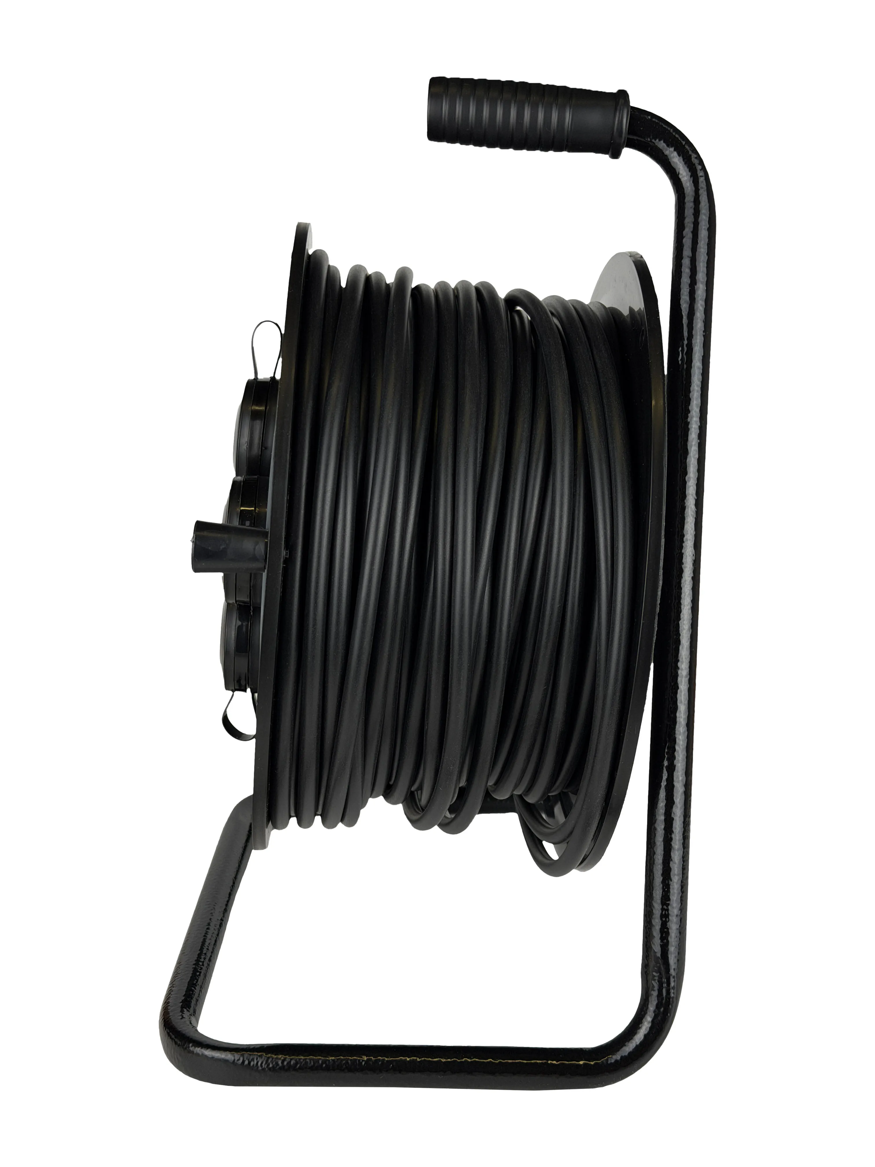 Удлинитель силовой ПВС 3х1,5 30м, на катушке (пластик), 4 гнезда с заземлением и крышками, 30А, IP44 DEKRON - Фото 4