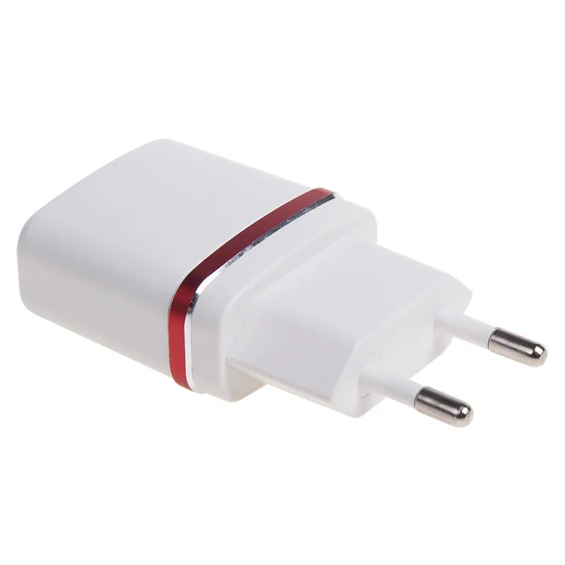 Сетевое зарядное устройство USB (СЗУ) (5 V, 1000 mA) белое с красной полоской REXANT 18-2211