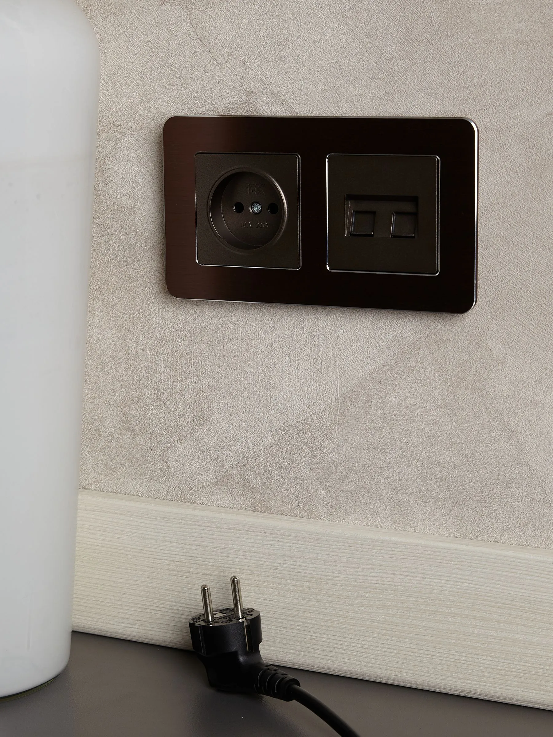 BRITE Розетка компьютерная двойная RJ45 кат.6 РК11-2-БрТБ темная бронза IEK - Фото 5