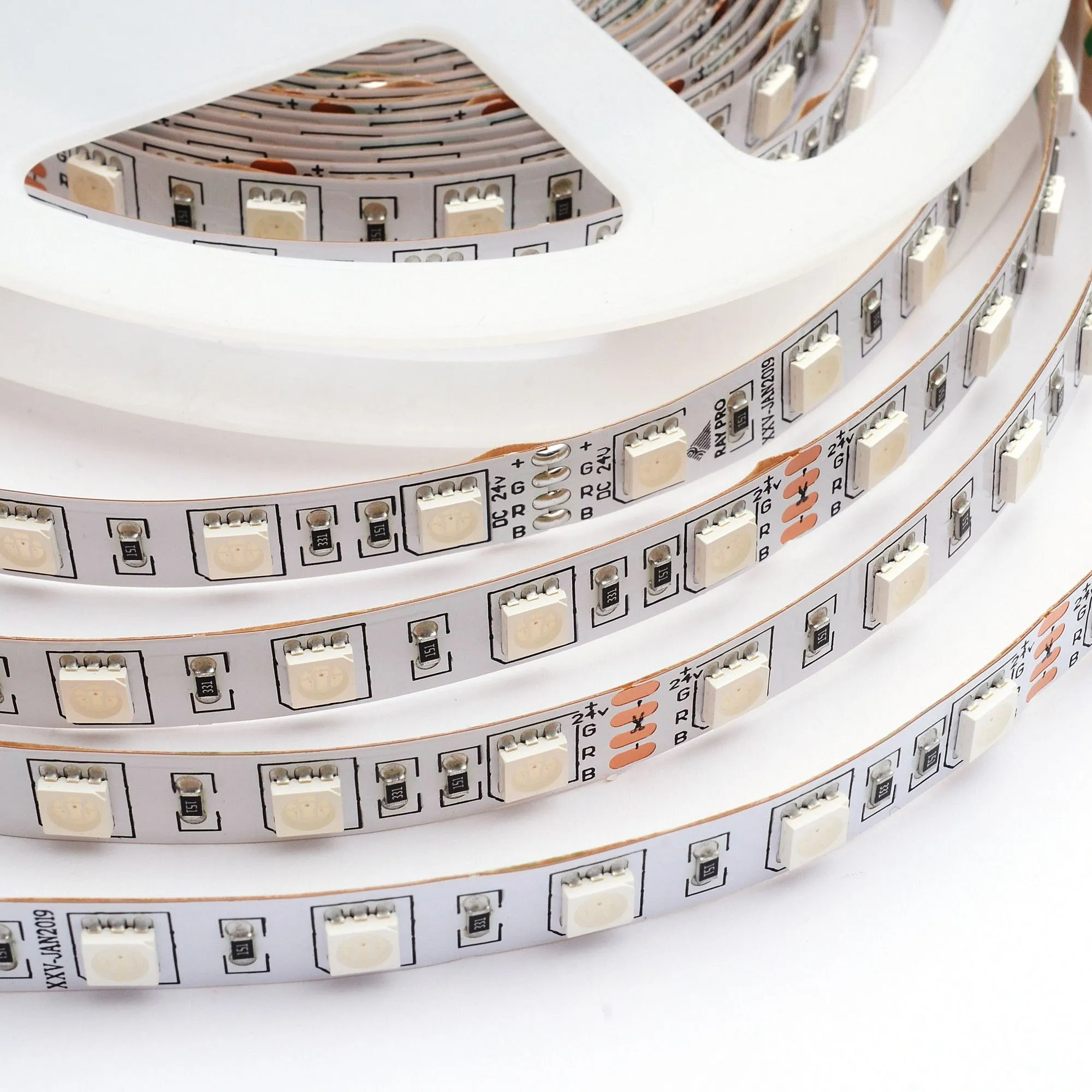 Лента светодиодная smd5050 60д/м 24В IP20 5м RGB Apeyron - Фото 6