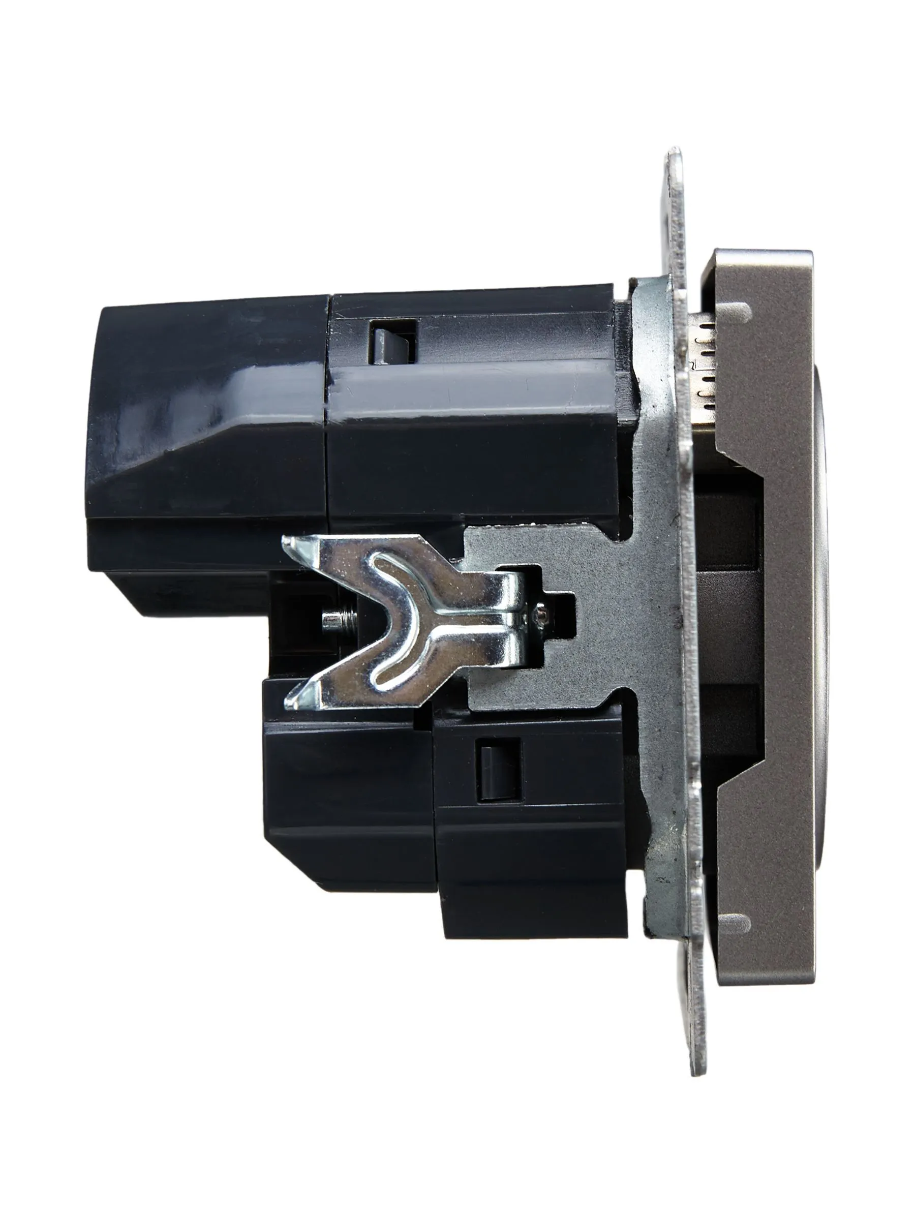 BRITE Розетка 1-местная с заземлением с защитными шторками 16А с USB A+C 18Вт РЮш11-1-БрС сталь IEK - Фото 5