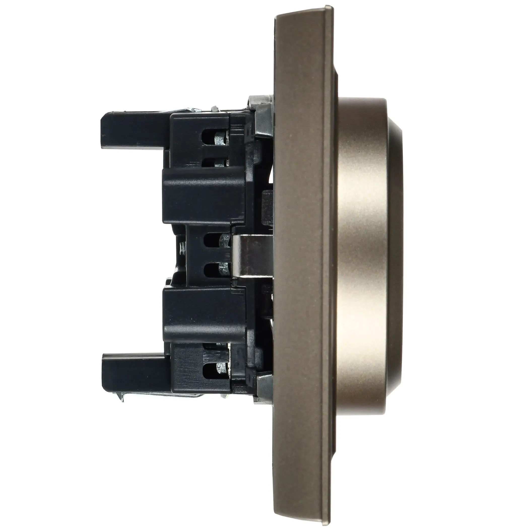 BRITE Розетка 2-местная с заземлением без защитных шторок 16А в сборе РС12-3-БрШ шампань IEK - Фото 3