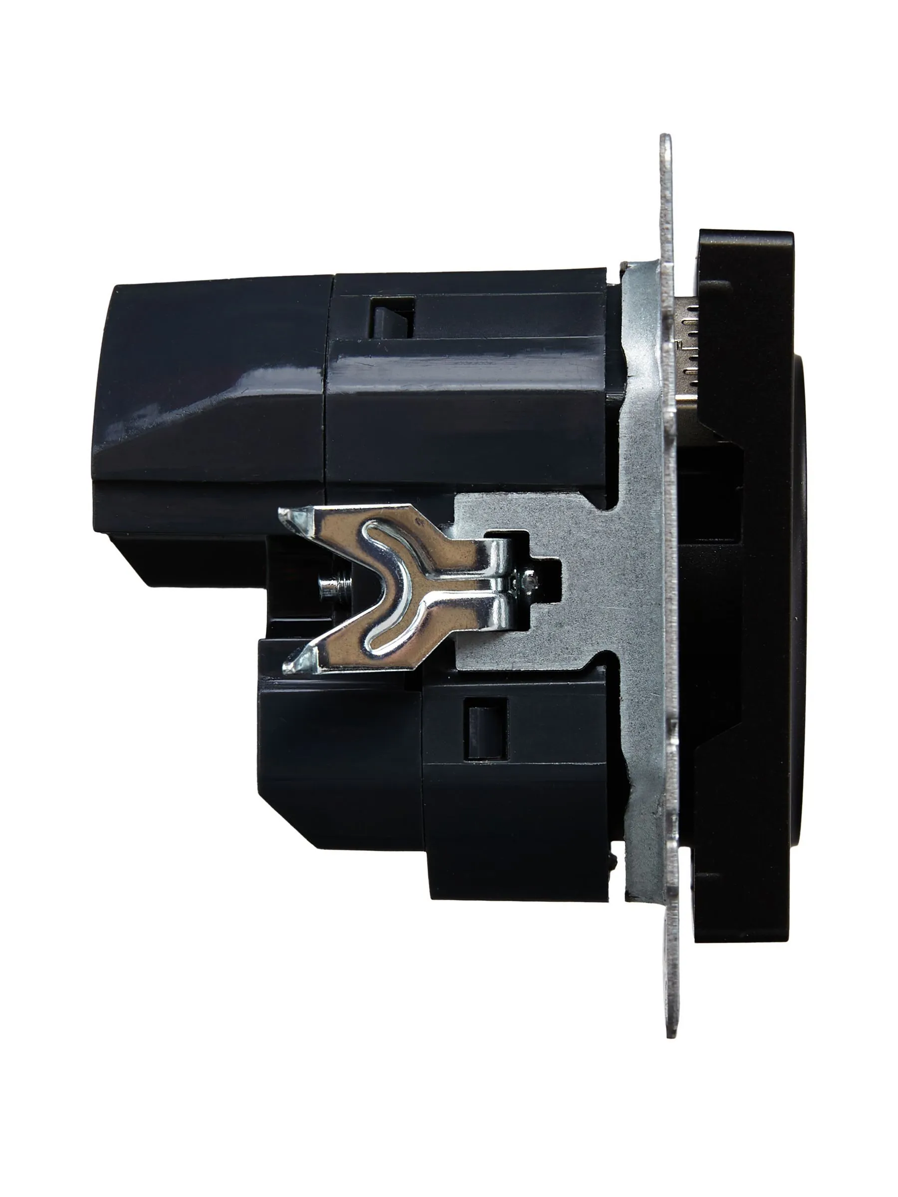 BRITE Розетка 1-местная с заземлением с защитными шторками 16А с USB A+A 5В 2,1А РЮш10-1-БрЧ черный IEK - Фото 3