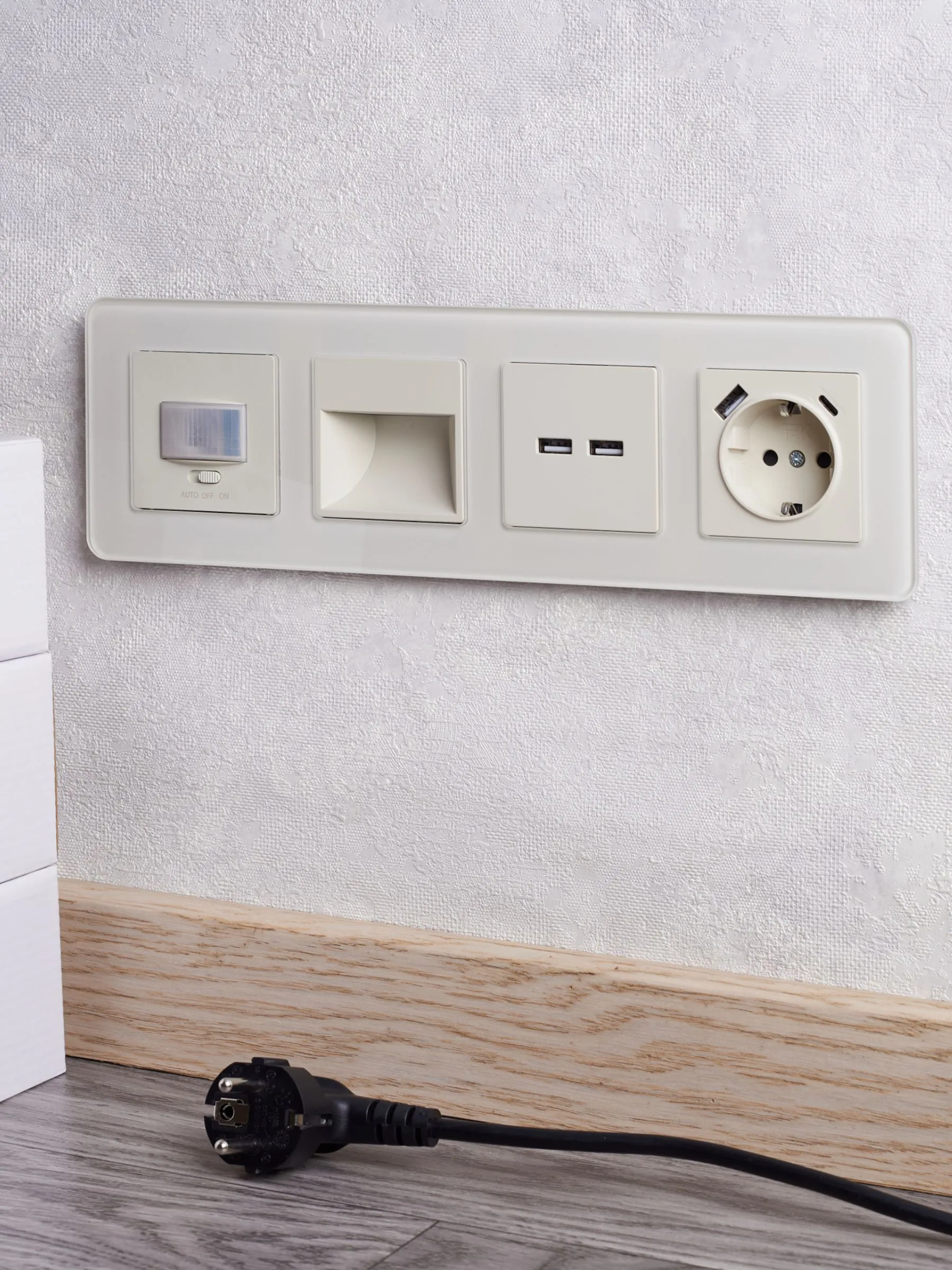 BRITE Датчик движения ДС10-1-БрКр бежевый IEK - Фото 3