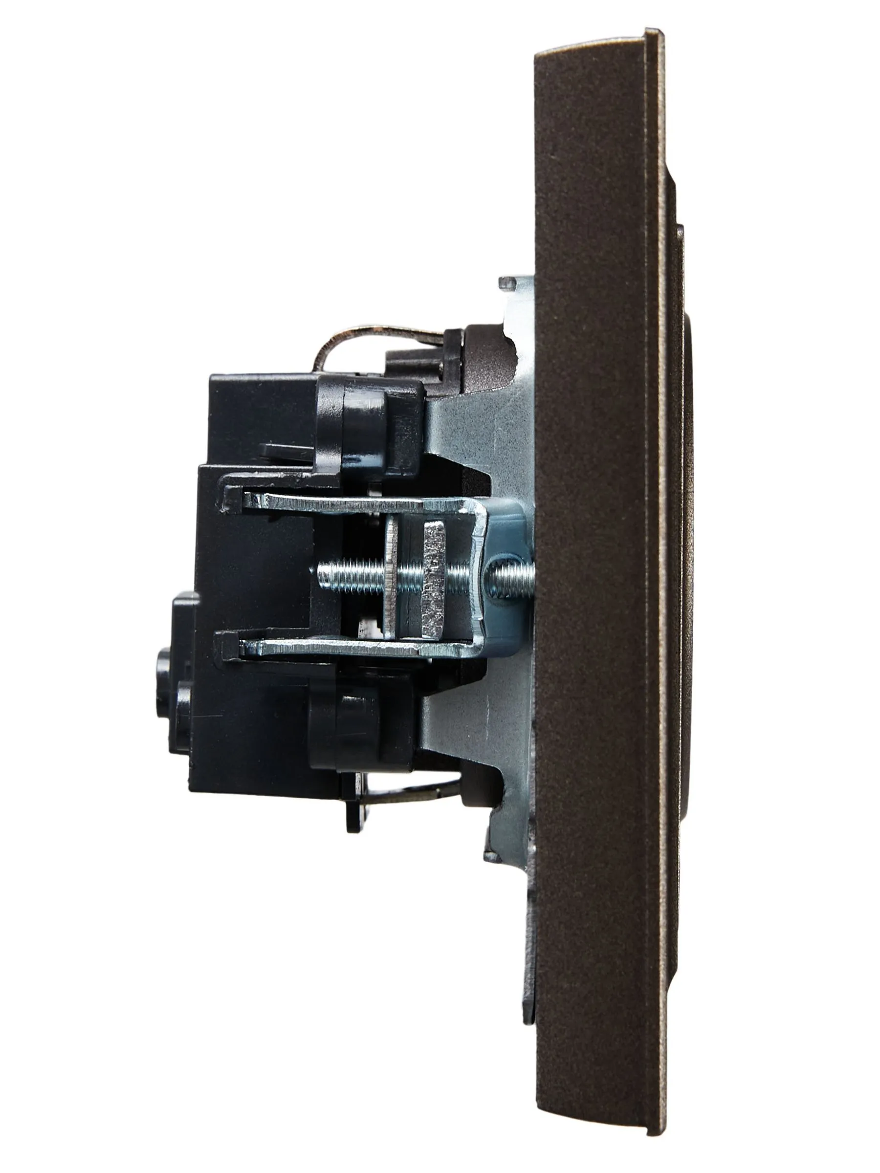 BRITE Розетка 1-местная с заземлением с защитными шторками 16А в сборе РСР14-1-0-БрТБ темная бронза IEK - Фото 6