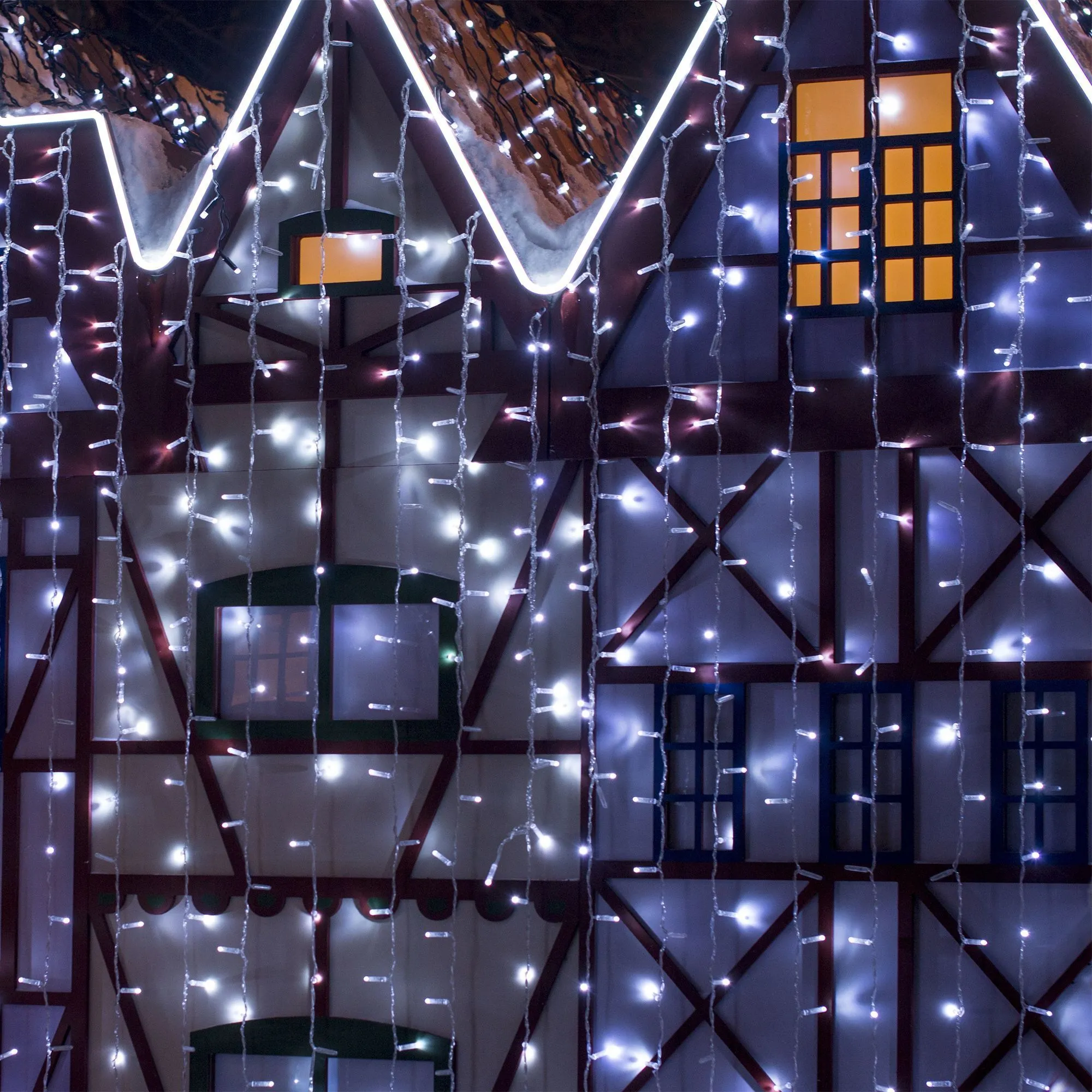 Праздничная гирлянда занавес белый 2*3м IP65 200-101 Elektrostandard Eurosvet a044057