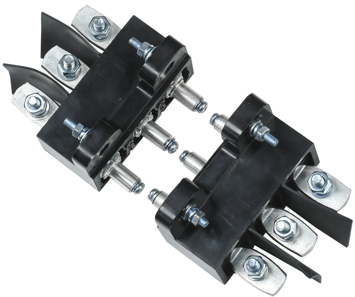 Панель втычная ПМм1-250е c задним резьбовым присоединением для ВА88-35 MASTER с электронным расцепителем IEK SVA31D-PM1-R-02