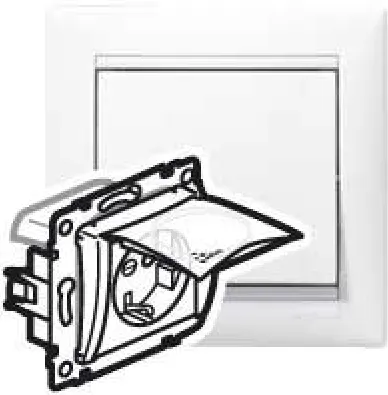 VALENA DIY Розетка 1-местная с заземлением с защитными шторками и крышкой 16А IP44 белый для электромонтажа