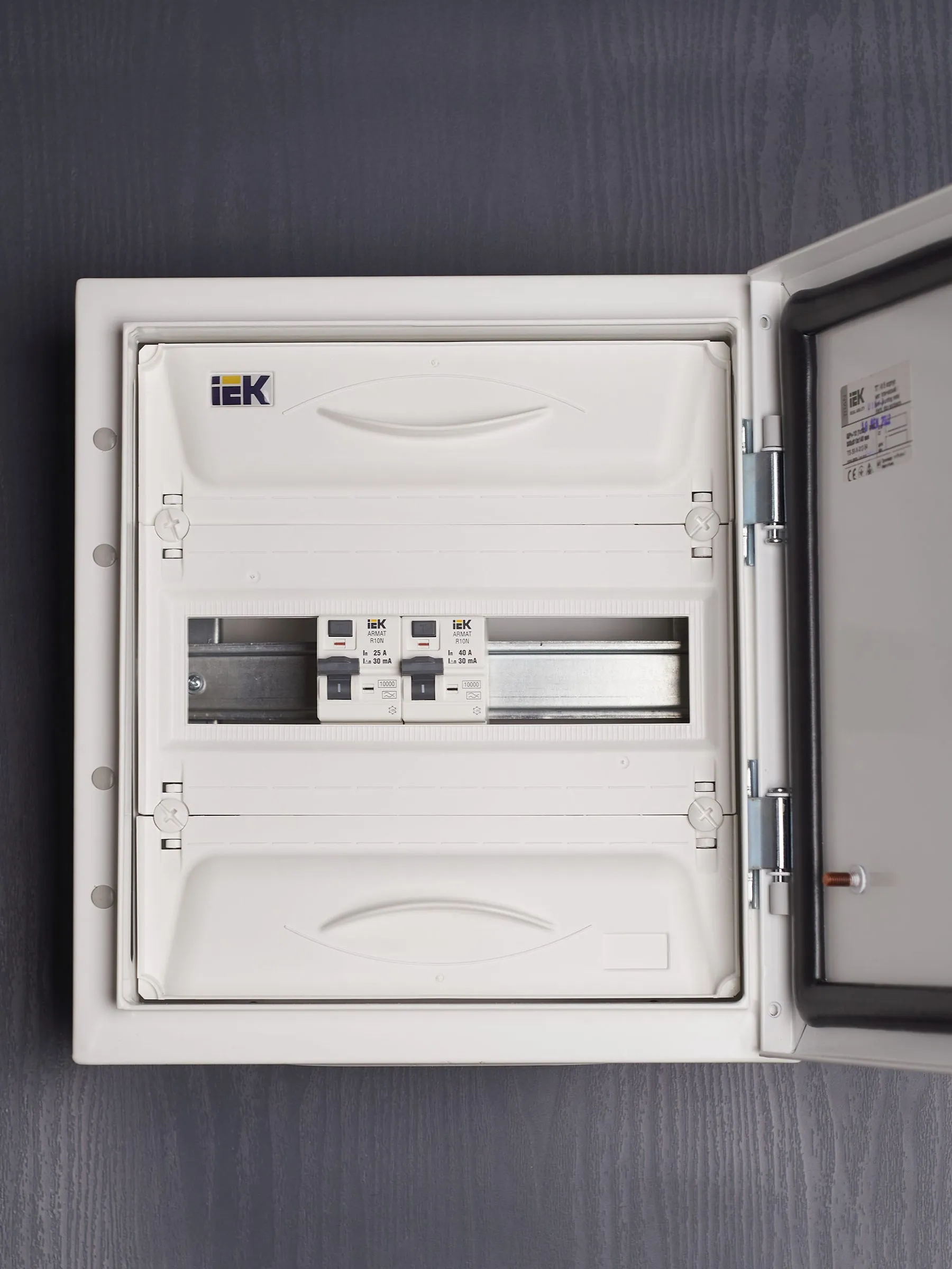 ARMAT Выключатель дифференциального тока R10N 2P 25А 30мА тип A IEK - Фото 3