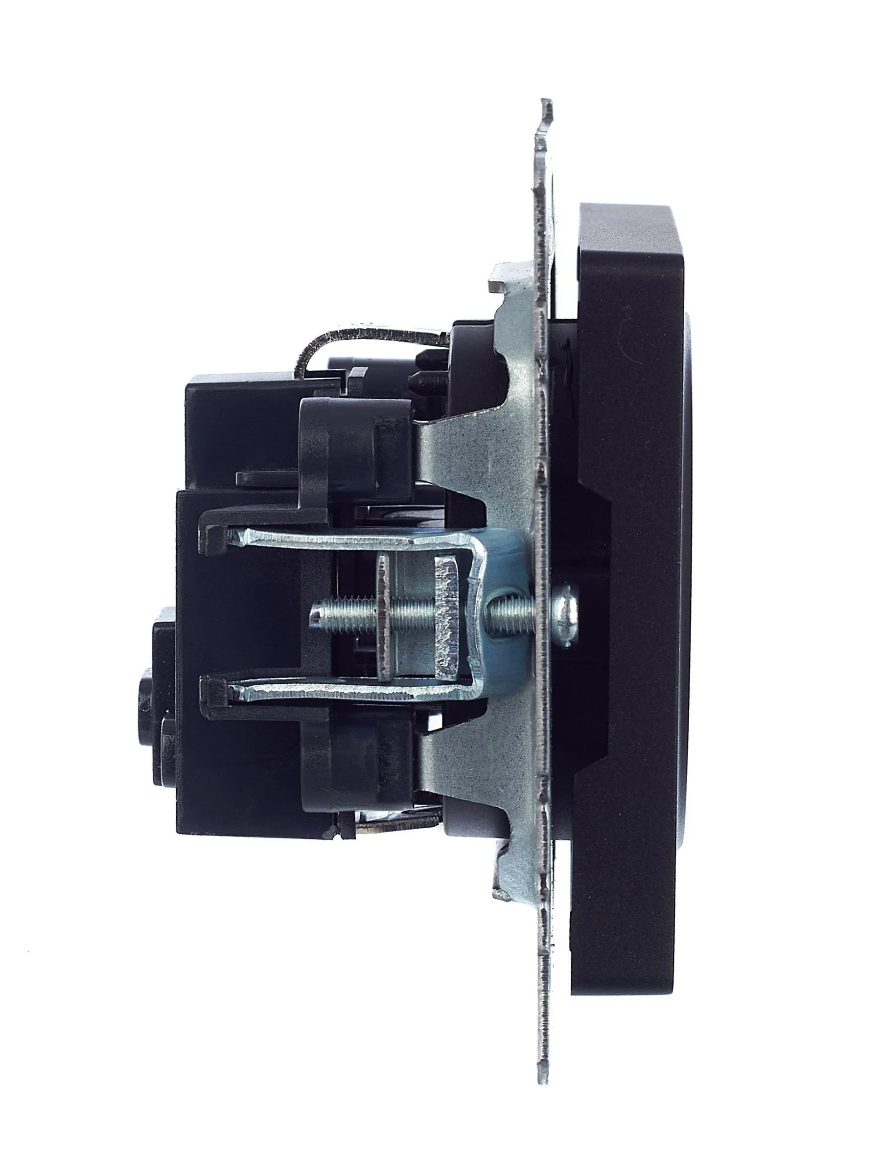 BRITE Розетка 1-местная с заземлением без защитных шторок 16А РС11-1-0-БрЧ черный IEK - Фото 3