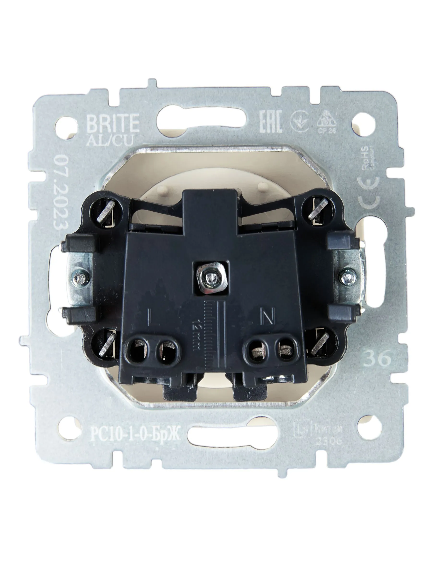 BRITE Розетка 1-местная без заземления без защитных шторок 10А РС10-1-0-БрЖ жемчуг IEK - Фото 6