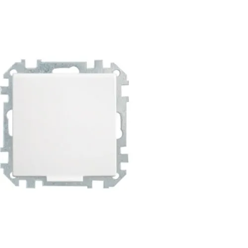 Розетка штепсельная с заземляющим контактом с крышкой со шторками для скрытой установки РС16-536