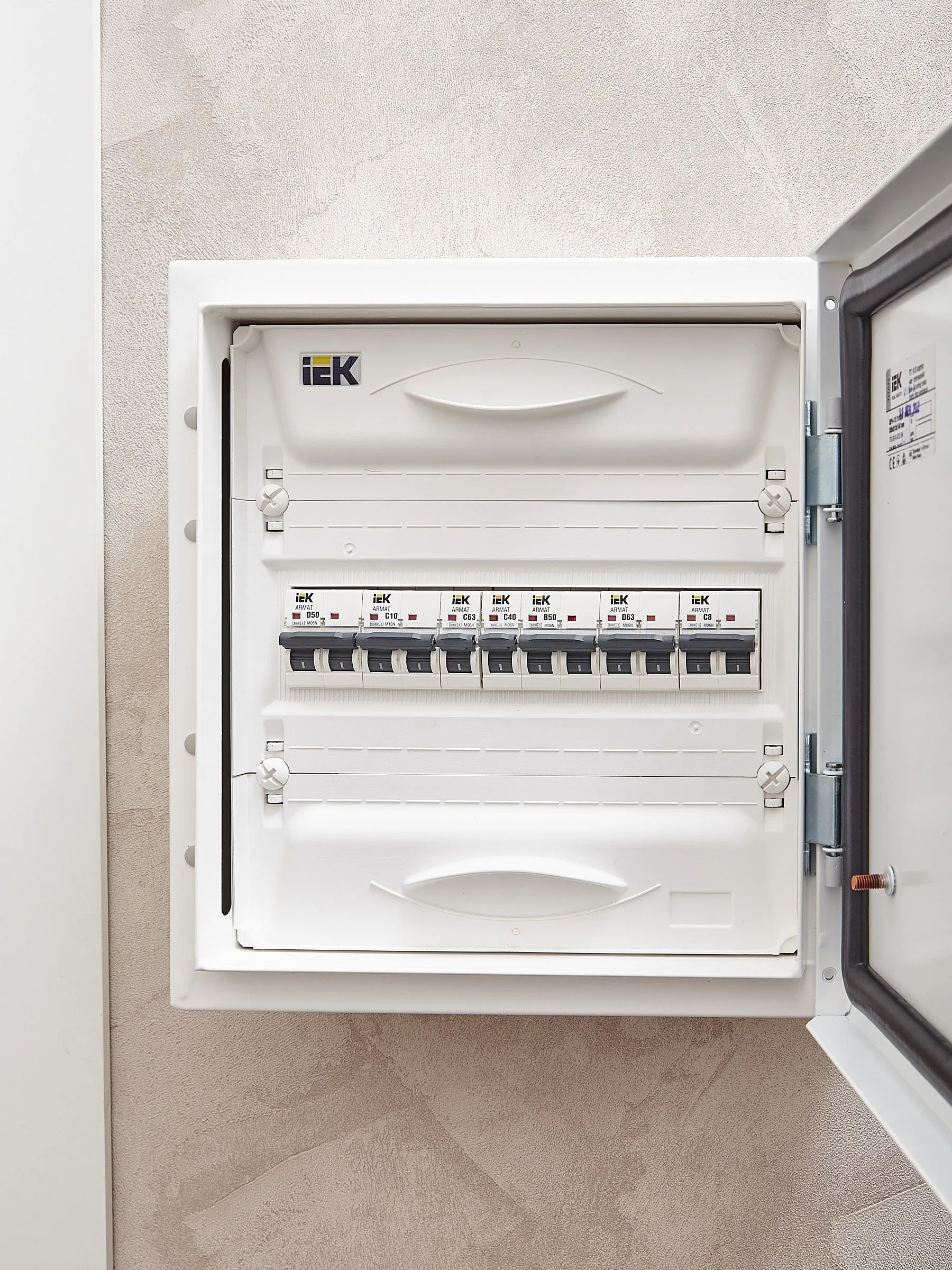 ARMAT Автоматический выключатель M06N 1P C 40А IEK - Фото 3