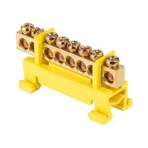 Шина "0" PE (6x9мм) 8 отв. латунь желтый изолятор тип "Стойка" на DIN-рейку EKF 