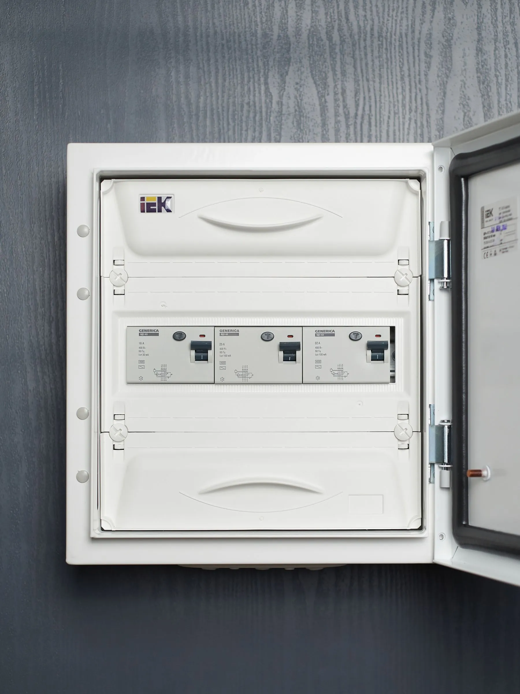 Выключатель дифференциальный (УЗО) ВД1-63 4Р 25А 100мА GENERICA - Фото 8