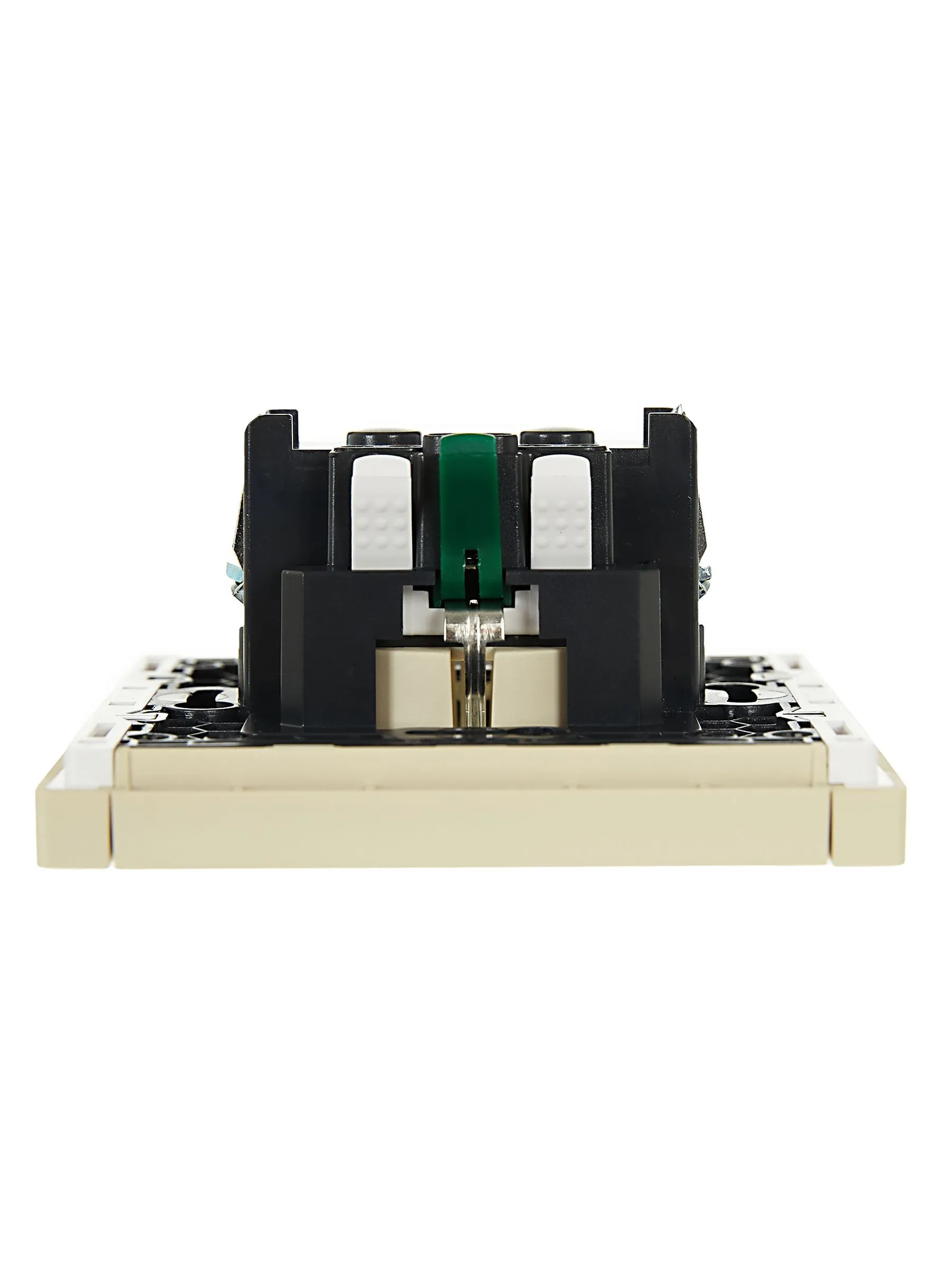 FORTE&PIANO Розетка 1-местная с заземлением с защитными шторками безвинтовое крепление 16А FP413 ваниль IEK - Фото 6