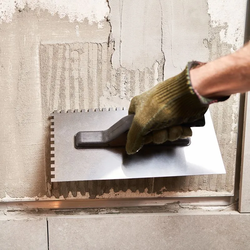 Гладилка нержавеющая 130х270 мм, зуб 6х6 мм, пластиковая ручка REXANT - Фото 2